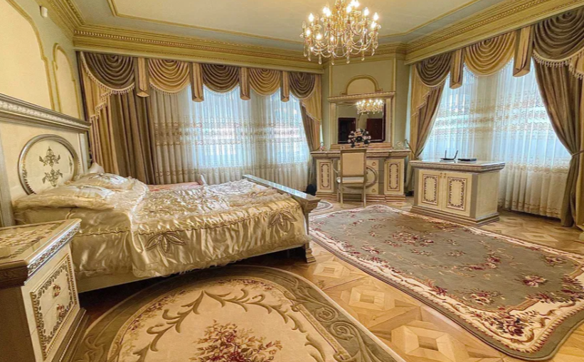 Ce preț are vila scoasă la vânzare de familia lui Nicolae Guță/ Foto: OLX