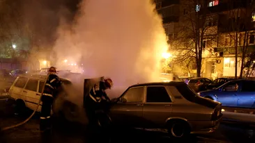 Piromanul din Drumul Taberei a ajuns la psihiatrie dupa ce a incendiat 13 autovehicule!