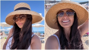 Gabriela Cristea face senzație pe litoralul din Bulgaria. Apariție îndrăzneață în costum de baie
