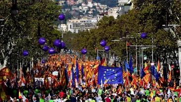 Miting uriaş la Barcelona! 300.000 de oameni, pe străzi