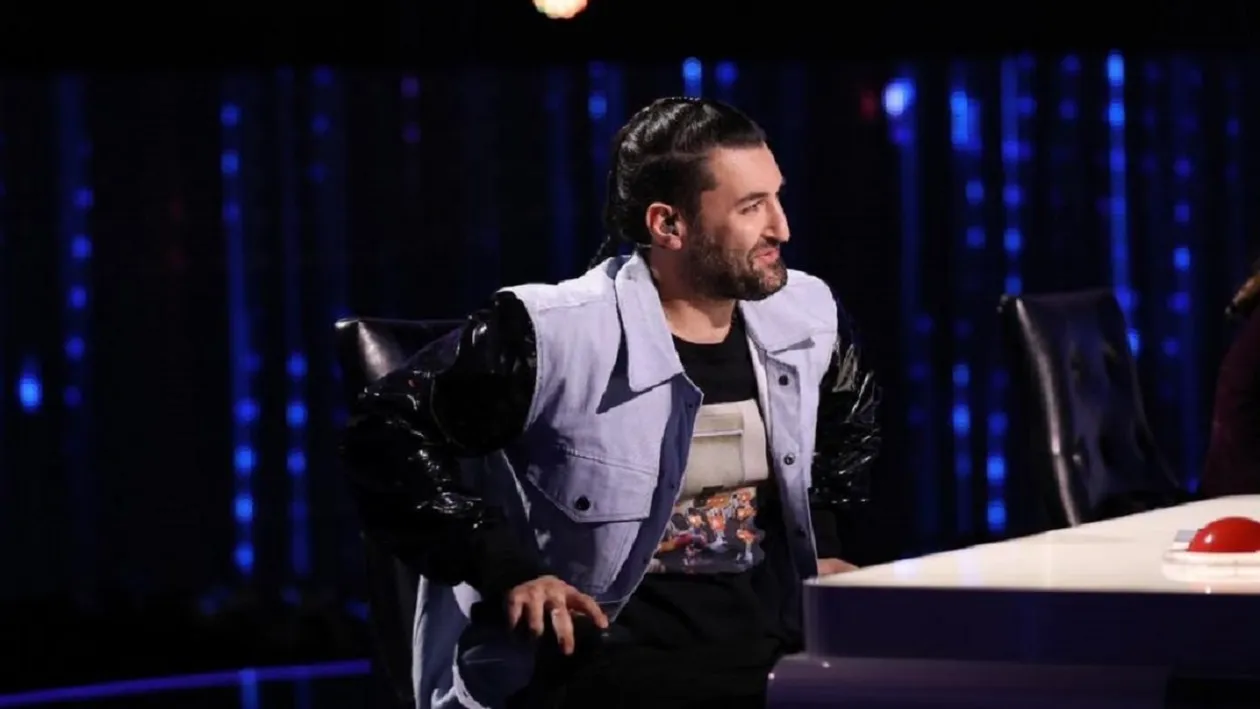 Smiley a fost cuplat cu o concurentă de la Românii au talent. Tânăra a fost ultima iubită pe care a avut-o înainte de relația cu Gina Pistol