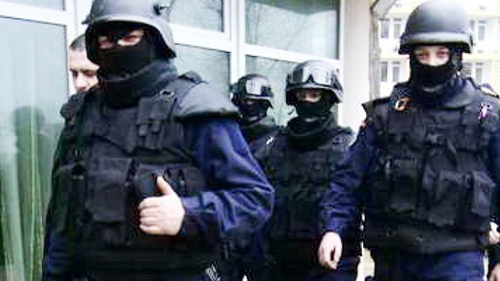 PERCHEZITII in Bucuresti, Teleorman si Giurgiu, la o grupare de camatari