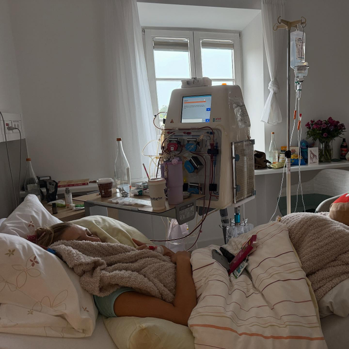 Boala Lyme o consumă! Celebra vedetă este pe patul de spital și luptă: „Handicapul invizibil al bolii”