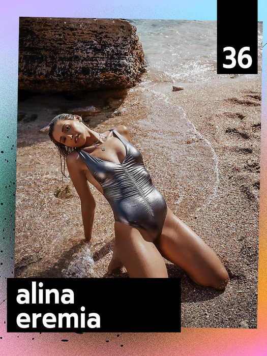 Aloooo, Anna Lesko, Inna, Francisca… TOP sexy-vedete care s-au jucat cu fundulețul în nisip!
