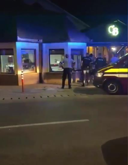 Scandal cu săbii între două clanuri interlope din Reghin! O persoană a fost rănită