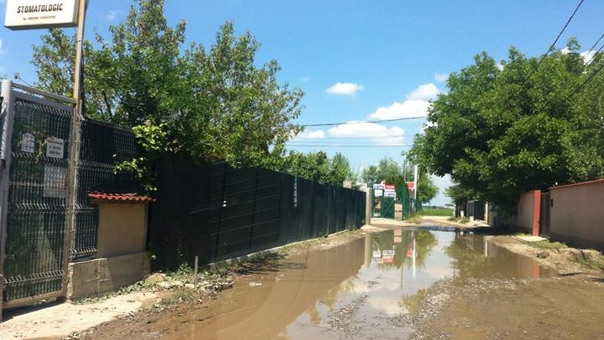 Cod galben de INUNDAŢII pe râuri din nouă judeţe, valabil până joi noapte