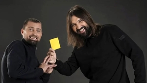 Cum s-au îmbrăcat ”păpușicile” Gabi Tamaș și Dan Alexa în marea finală? Au atras atenția din primul moment