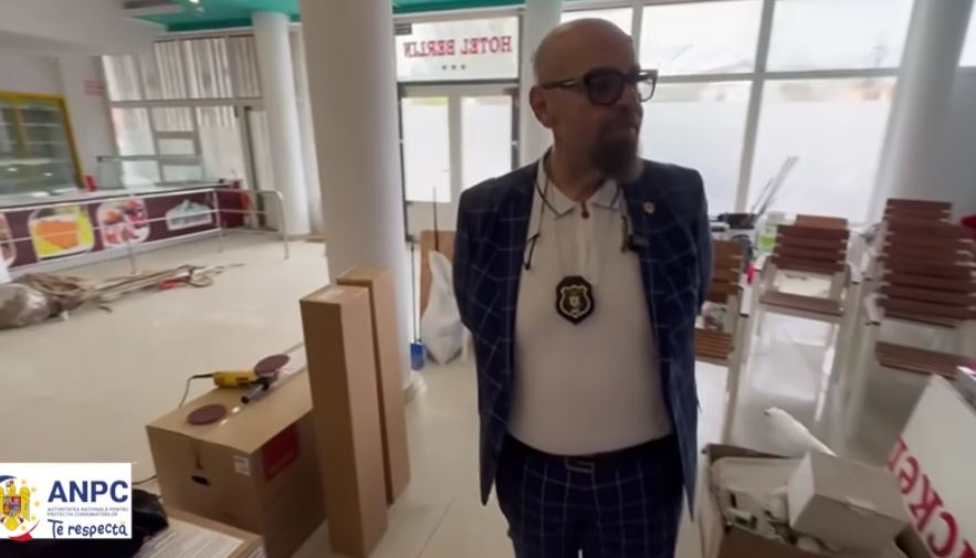 Ce a găsit Piedone într-un hotel de 3 stele din Eforie Nord. Ce făceau angajații, când a intrat șeful ANPC