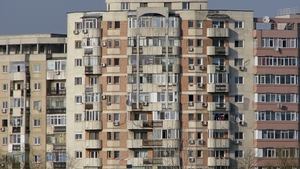 Un bărbat din Ploieşti şi-a cumpărat 3 apartamente cu 135.000 de euro, dar n-a ajuns să locuiască în niciunul. Ce a descoperit, când a mers să-şi vadă casele