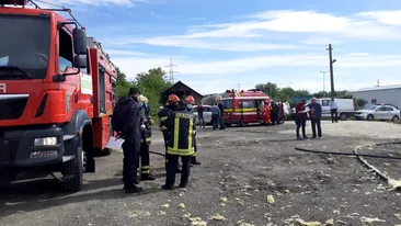 Explozie puternică în Vâlcea! Un cazan cu substanțe bituminoase a sărit în aer. Care este bilanțul victimelor