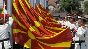 O ţară europeană, obligată să-şi schimbe numele! NATO i-a cerut asta, dacă vrea să intre în Alianţă