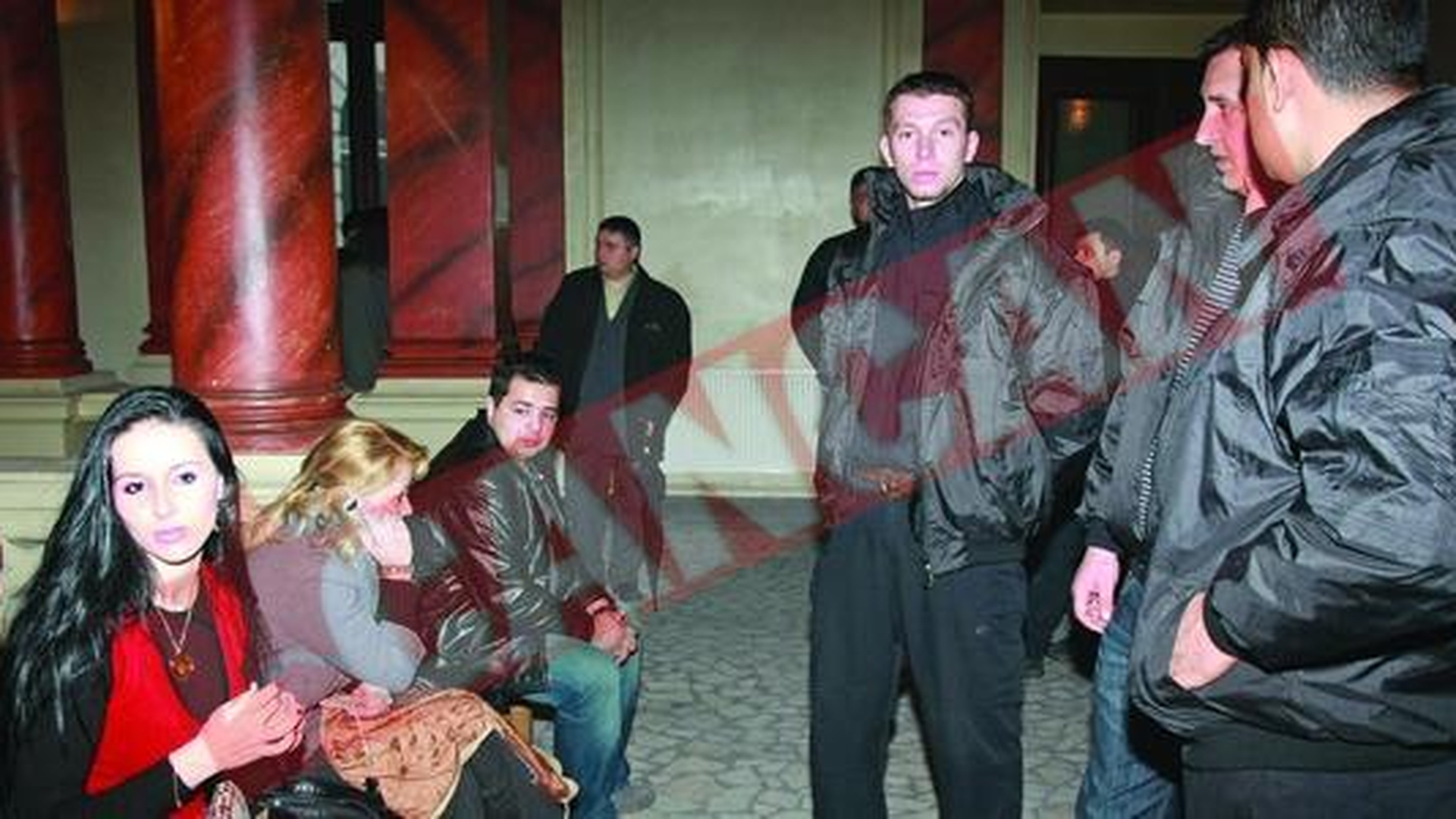 Magda si-a luat trei bodyguarzi anti-Tolea