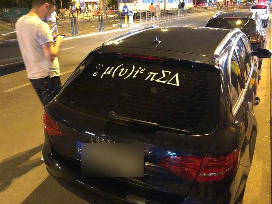Cum a fentat un ieșean legea. Și-a scris „M**e PSD” cu litere din alfabetul grecesc