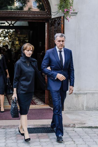 Fiicele Regelui Mihai la funeralii