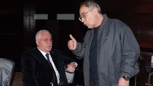 Pare banc, dar nu este! Mitica Dragomir l-a dat de gol pe Ioanitoaia! A luat SPAGA un portbagaj de pui, a facut accident si...