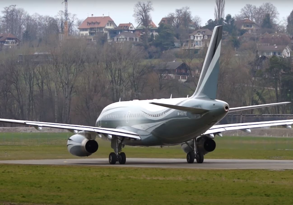 Avionul privat al lui Dmitri Rybolovlev