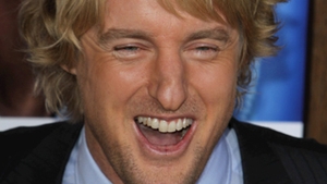 Owen Wilson a parasit-o pe femeia cu care are un copil!