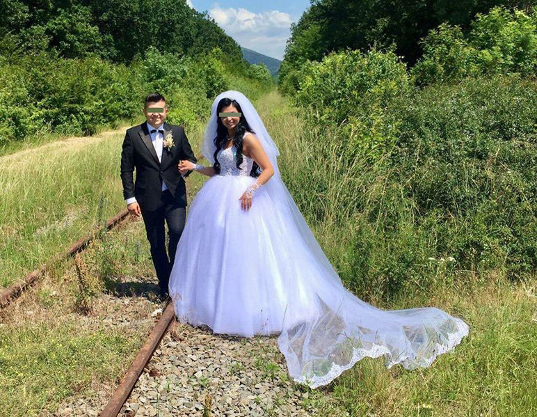 Scurta căsnicie a celor doi a fost presărată cu crize de gelozie, însă cea mai recentă a scandalizat o ţară întreagă!