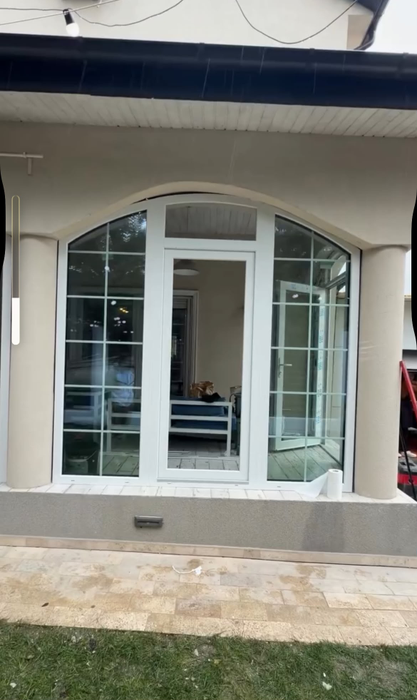 Magicianul Robert Tudor și-a amenajat terasa casei/ sursă foto: Instagram