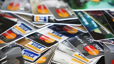 Un roman a golit conturile englezilor de peste 3 milioane de lire sterline! Condamnarea lui a starnit o revolta