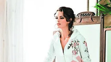 Catrinel Menghia, printre cele mai bine cotate fotomodele romane