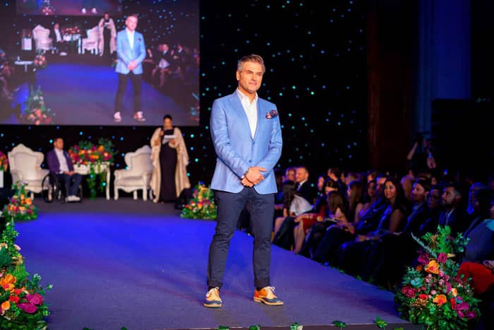 Asta DA surpriză! Mircea Radu va cânta cu Andra pe scena Operei Române