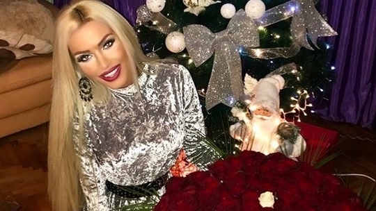 Petrecere de zile mari pentru Loredana Chivu într-un club de fiţe din Bucureşti! Ce s-a întâmplat în toiul distracţiei a lăsat-o fără cuvinte
