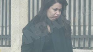 N-ai văzut-o niciodată mai tristă. Primele imagini cu Oana Roman în doliu