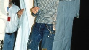 Managerul lui Courtney Love infirma zvonurile potrivit carora Robert Pattinson l-ar interpreta pe Kurt Cobain