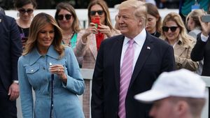 Donald Trump a fost internat! Mesajul președintelui american de pe patul de spital