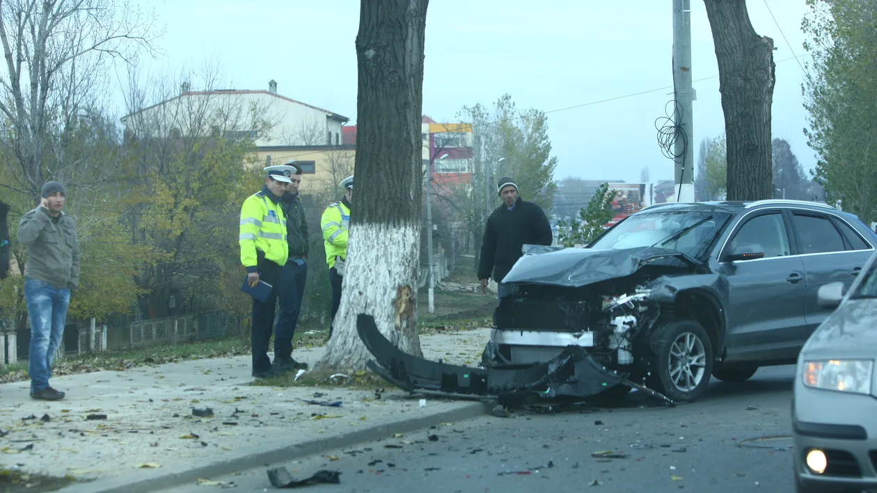 An negru pentru vedete pe sosele! Vezi cu ce daune s-au ales Lucescu, Bahmu, Smiley, Fuego si Bianca Rus!