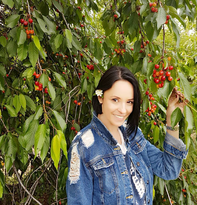 ANDREEA MARIN a făcut un apel disperat pe FACEBOOK pentru o micuţă de patru ani: „Oameni buni…“