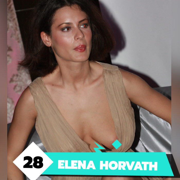 TOP 50 – Gafe vestimentare ale vedetelor din România. Și-au arătat intimitățile din greșeală