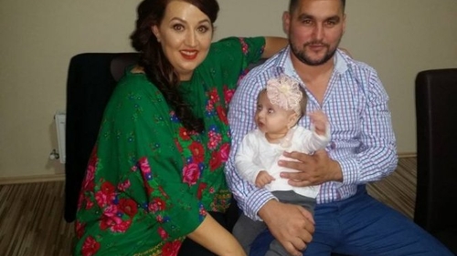 Dramă cumplită pentru familia unui fotbalist de la noi! Şi-a pierdut tânăra soţie după o luptă cu boala
