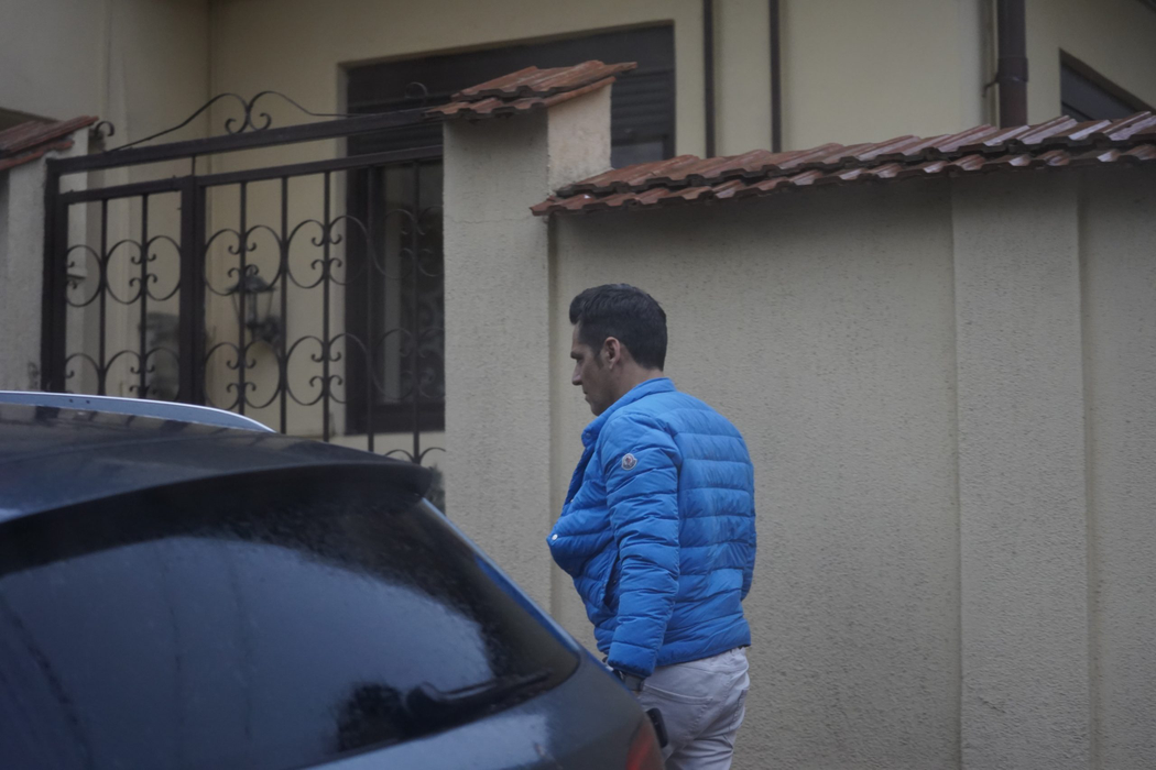 Ștefan Bănică Junior a ajuns acasă (Foto: CANCAN.RO)