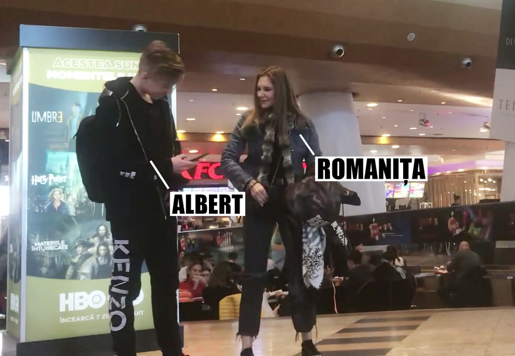 Albert are o relație specială cu mama sa
