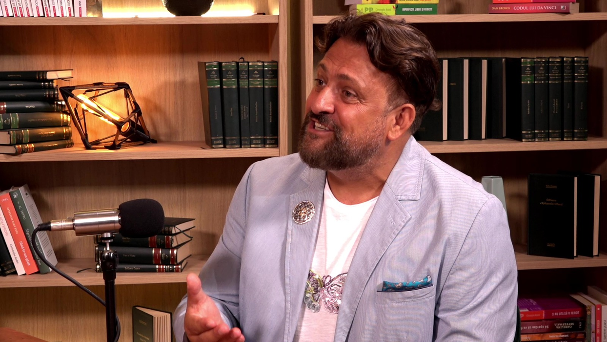 Vasile Păun este invitatul celei mai noi ediții a podcastului "ALTCEVA cu Adrian Artene", difuzat pe canalul de YouTube cu același nume (Foto: captură video)