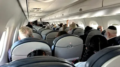 PERICOLUL pe care pasagerii nu îl pot vedea. Ce se întâmplă la BORD în timpul unei furtuni solare