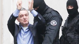 Lovitura de teatru! Gigi Becali si Andrei Placinta pot scapa de inchisoare. Afla CUM!