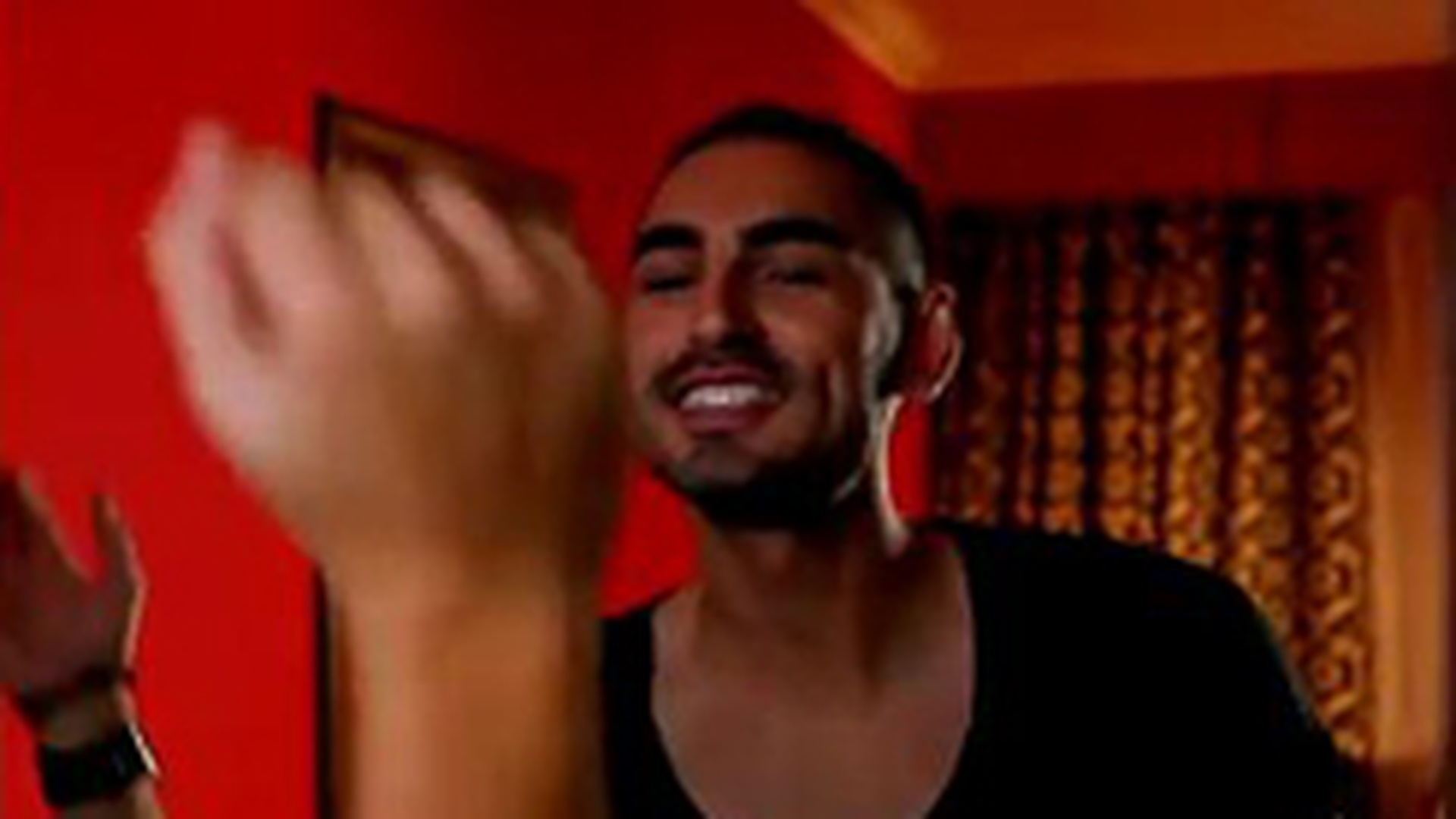 VIDEO Dupa "Rumba Preciosa", RedCode lanseaza noul single "Love in Dubai"