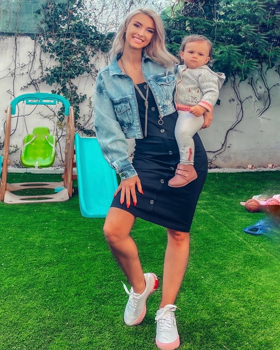 Andreea Bălan imploră pentru salvarea unei tinere mame: “Are nevoie de noi, toți, pentru a trăi și a-și crește puiul”