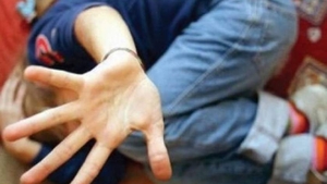 Angajatele unui centru pentru copii abuzați din Galați, acuzate că se bat de față cu cei mici: ”Violență fizică și domestică!”