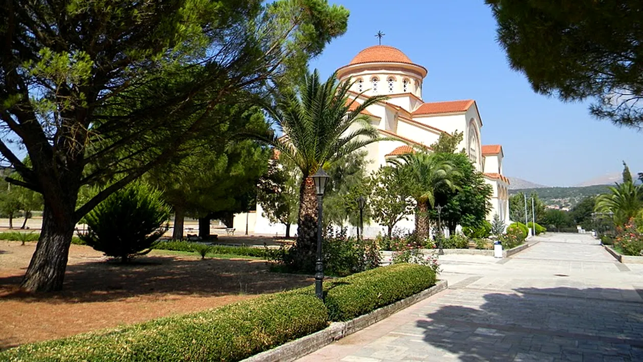 Astea sunt cele mai blestemate mănăstiri din România!