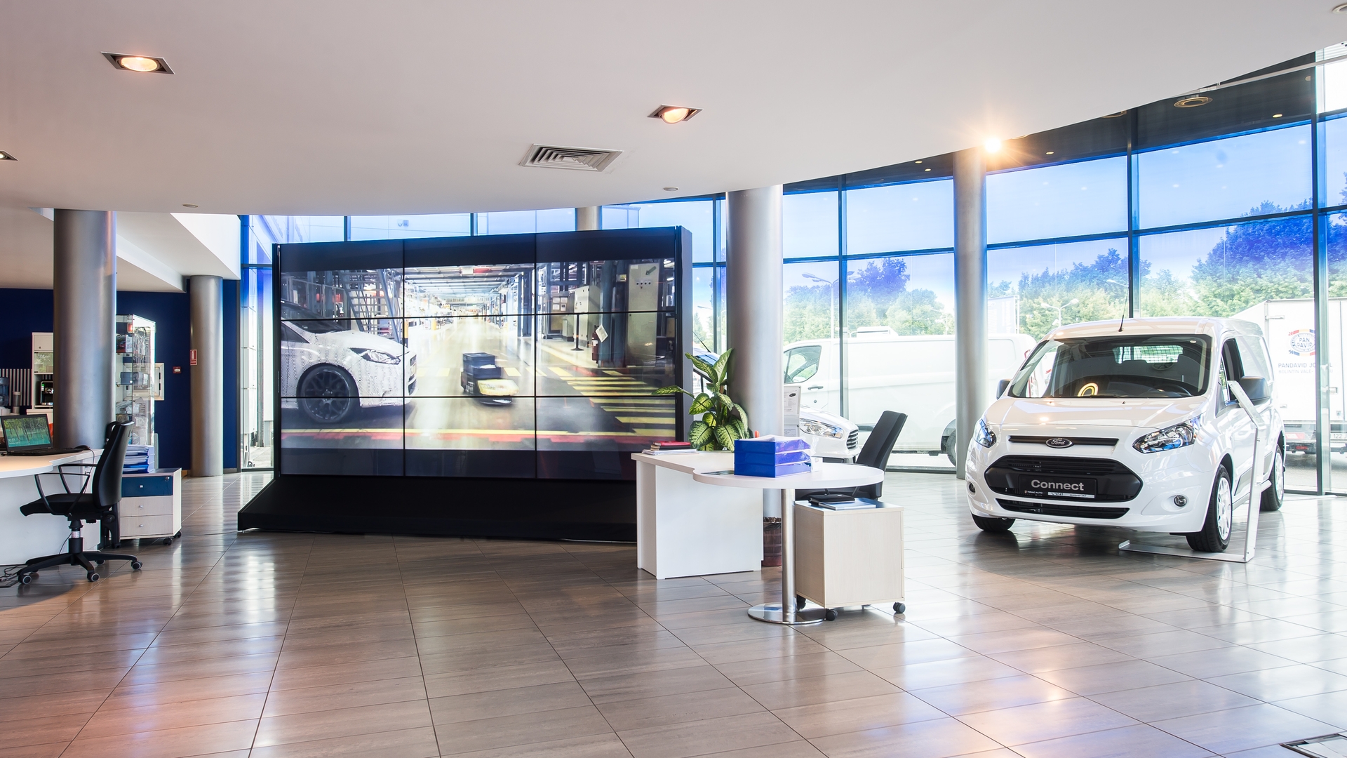 Ford Focus – o versiune nouă și 10 caracteristici ale unei mașini cu adevărat funcționale