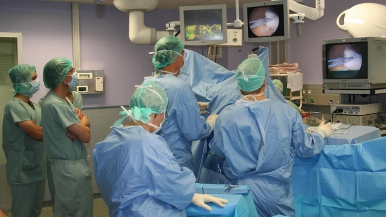 Drama trăită de un celebru actor român: A ajuns a 8-a oară pe masa de operație