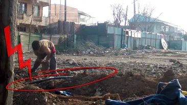 S-a deschis sezonul de vanatoare la fier vechi! Vezi cat de aproape de moarte sunt copiii exploatati in cimitirele de fiare vechi!