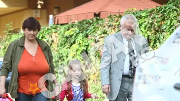 Vezi aici ce gest incredibil l-a tradat pe afacerist. Irinel Columbeanu, un tatic exemplar cand Irinuca sa se afla in masina