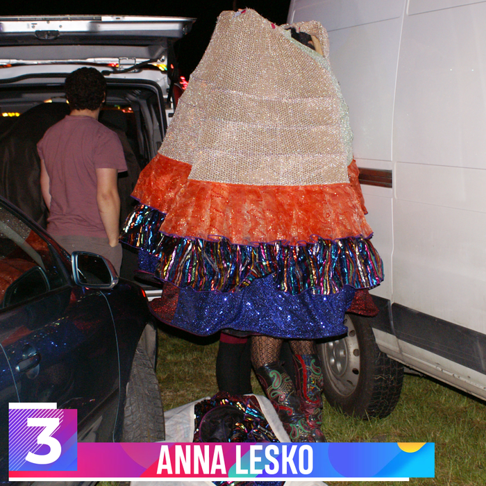 Top 20 bunăciuni din showbiz care au rămas “total descoperite” în locuri publice. Anna Lesko, Gina Pistol sau Anda Adam sunt doar câteva dintre numele sonore