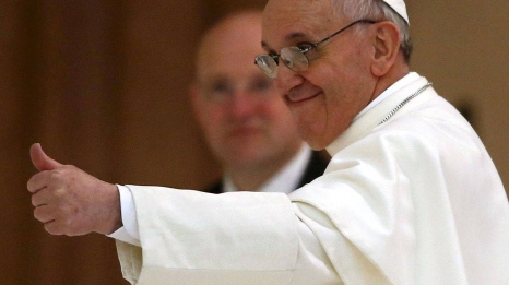 Papa Francisc în vizită la...prostituate! A stat o oră!