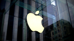Care sunt cele mai valoroase branduri din lume. Apple domină clasamentul. Ce giganți completează podiumul